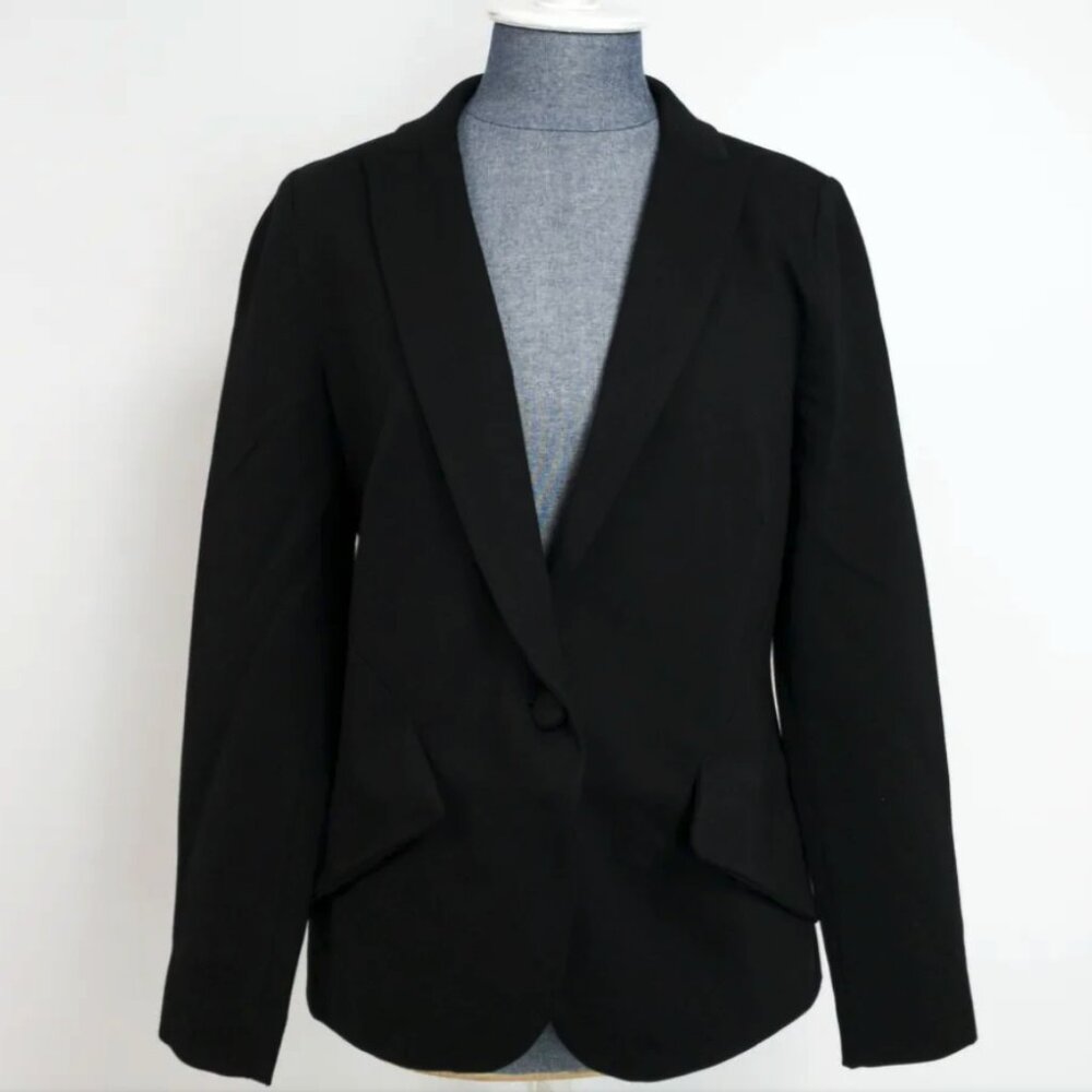 Elizabeth & Clarke The Unstainable Cahill Blazer
